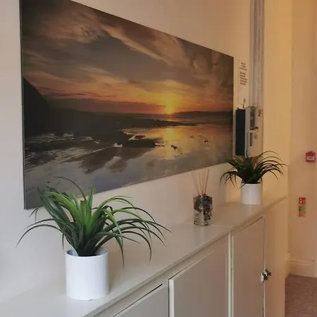 Penthouse Rutland Street Near Sea Appartement