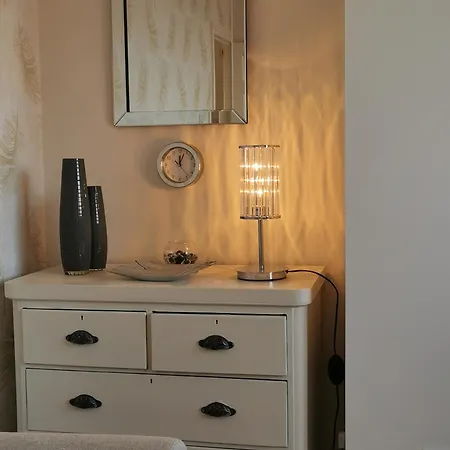 Penthouse Rutland Street Near Sea